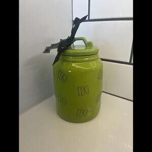 Rae Dunn Halloween 2024 Green “EEK!” Baby Canister w/Bats NEW.